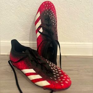 Adidas predator soccer cleats